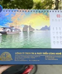 Lịch Để Bàn 2 z4900321417813 555c9c79d6d08cc47e9df796d737918a result