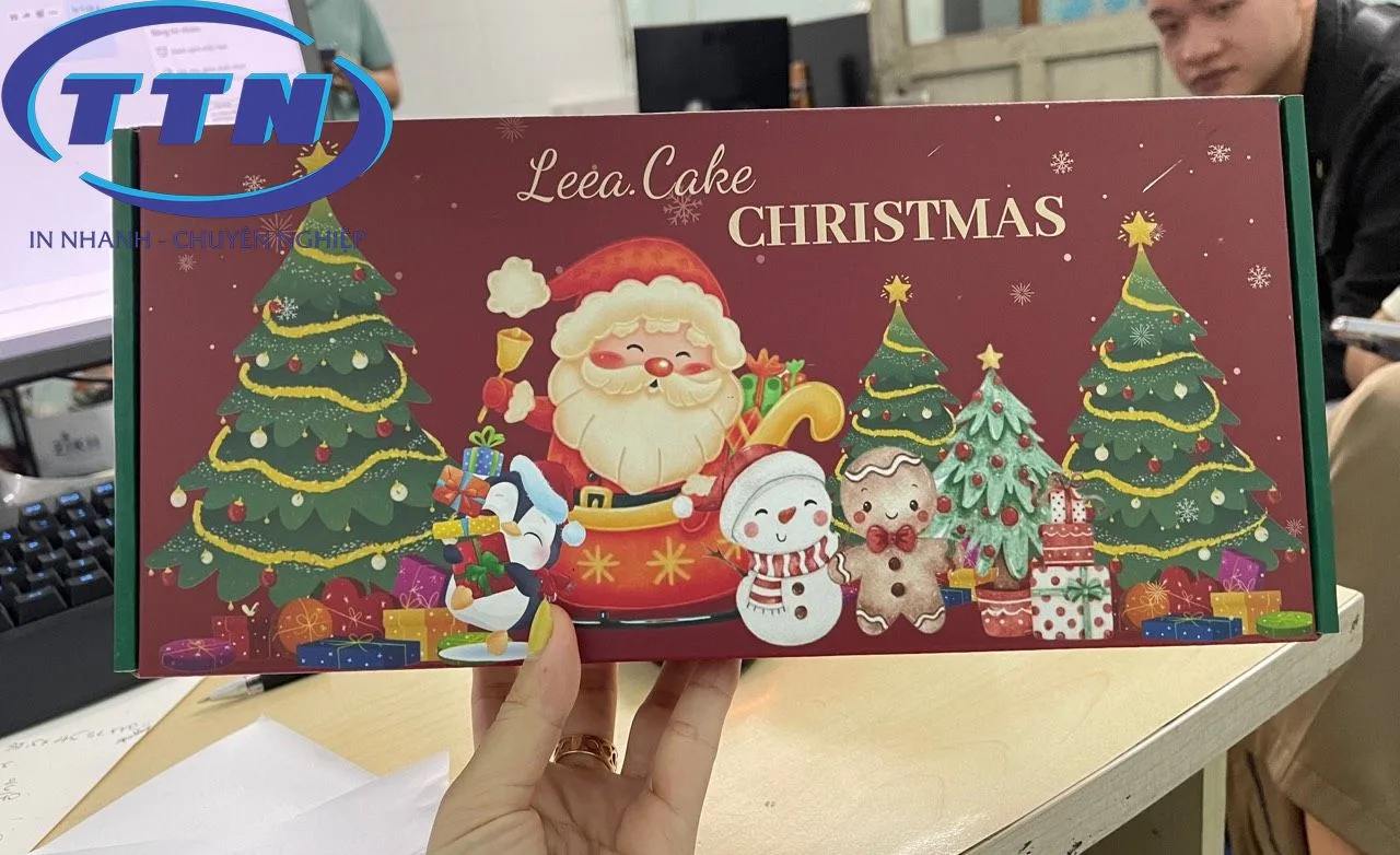 Hộp Đựng Quà Noel 2 z3903389047302 d9debebd438c34b5b06ffd37fecab444 result 1