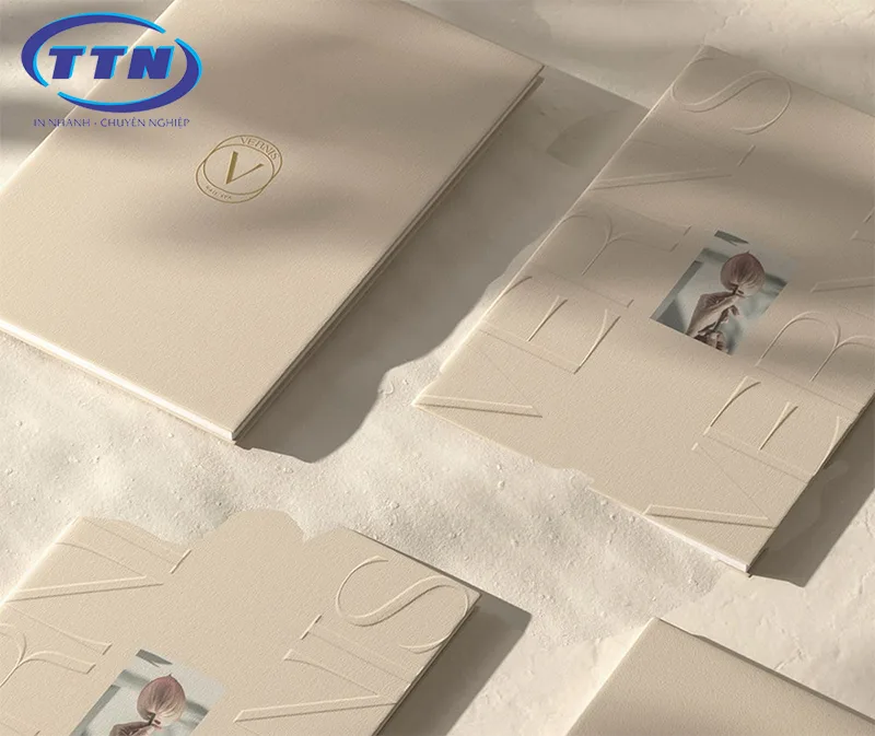 In catalogue giấy mỹ thuật - Dòng in Catalog chuyên nghiệp đẳng cấp.