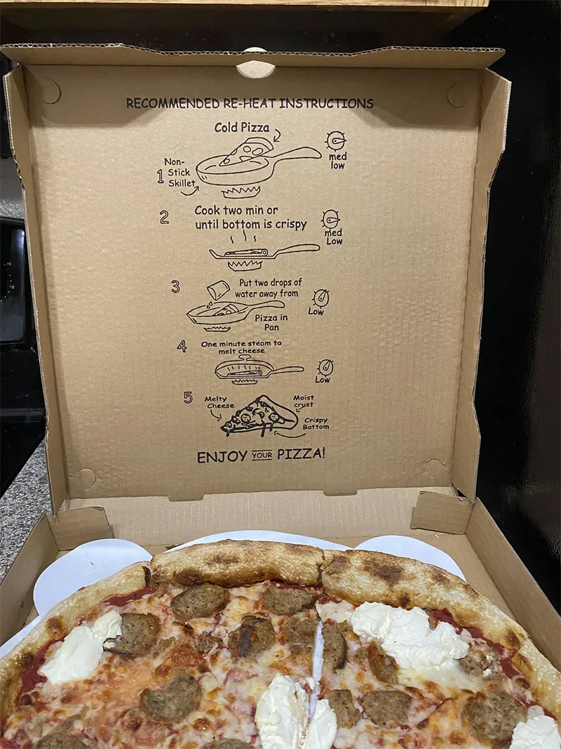 Dịch vụ in hộp bánh Pizza bền đẹp, cứng cáp, chắc chắn, được nhiều khách hàng tin tưởng lựa chọn tại In Nhanh TTN.