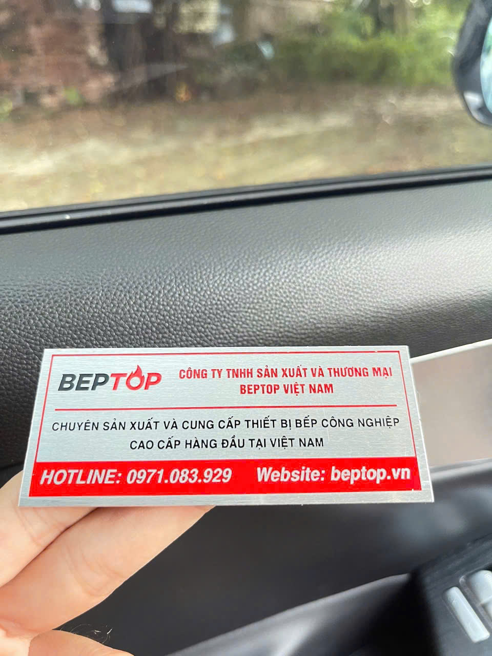 Tem nhôm xước 8 z7118066697133 c7110919527e7748c5dabdce6f8b7b7c