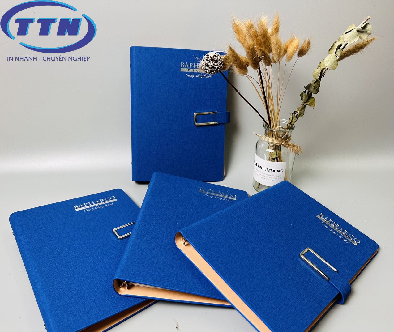 Cách chọn quy cách in sổ tay theo yêu cầu: lò xo, bìa da hay bìa cứng? 19 Cách chọn quy cách in sổ tay theo yêu cầu: lò xo, bìa da hay bìa cứng?