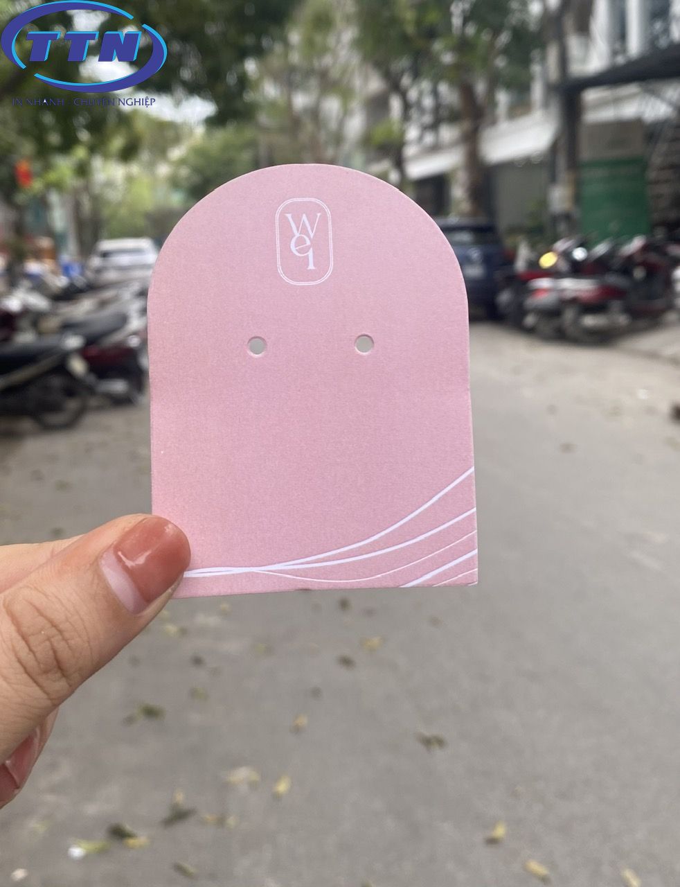 In Thẻ bài, Tag Giấy, Mác treo quần áo theo yêu cầu 17 In Thẻ bài, Tag Giấy, Mác treo quần áo theo yêu cầu
