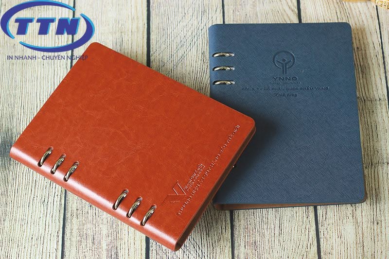 Cách chọn quy cách in sổ tay theo yêu cầu: lò xo, bìa da hay bìa cứng? 7 Mẫu sổ bìa da IN TTN